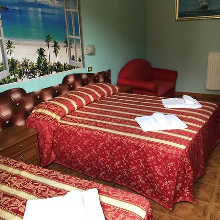 Hotel Gabriele Рим Екстериор снимка