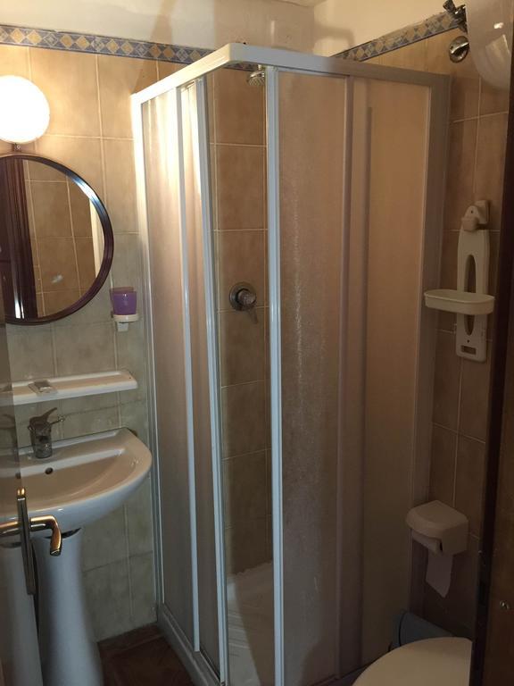 Hotel Gabriele Рим Екстериор снимка