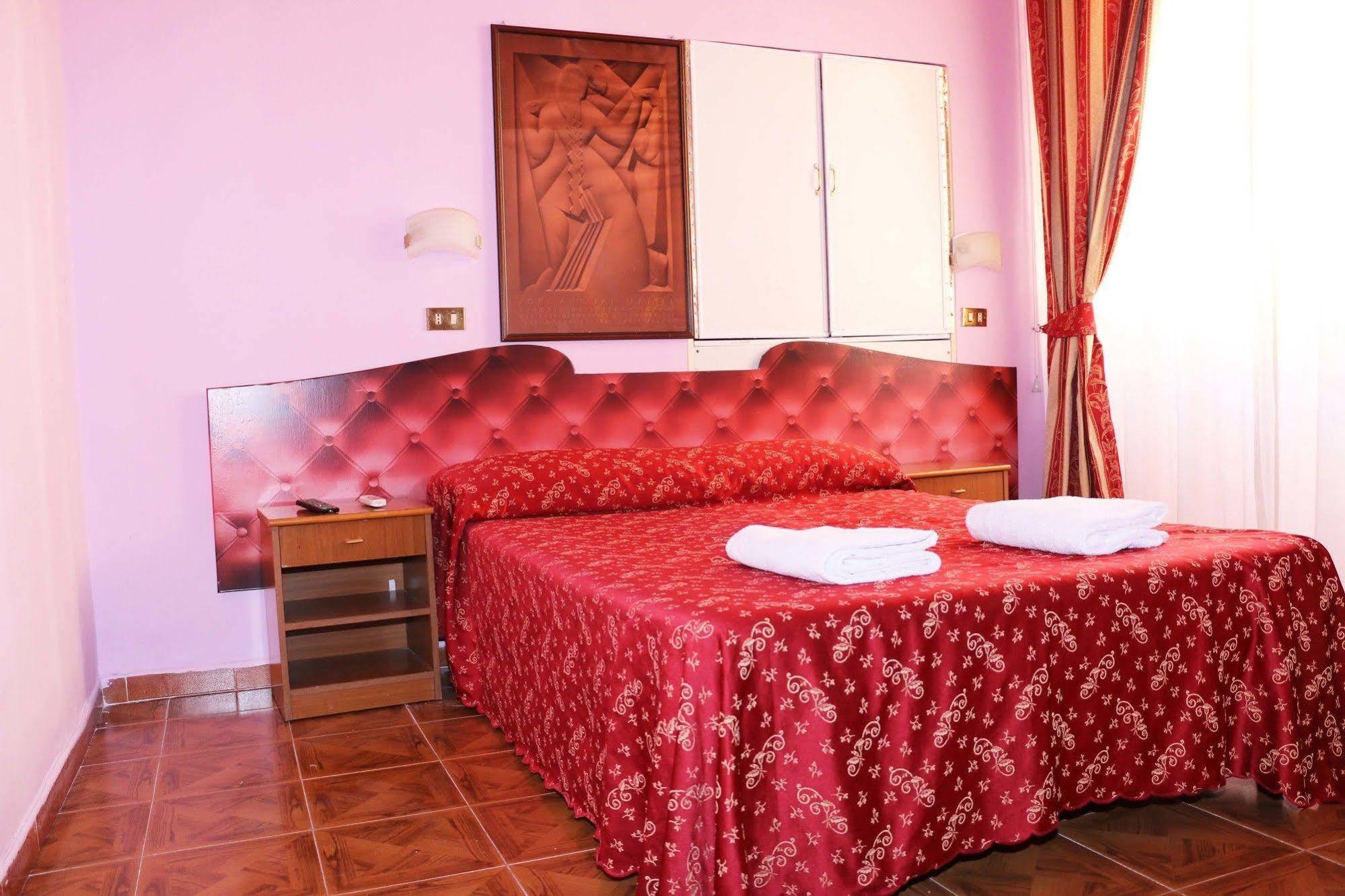 Hotel Gabriele Рим Екстериор снимка